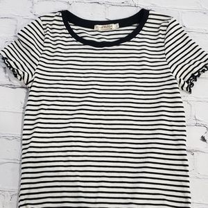Black and white stripe top junior small